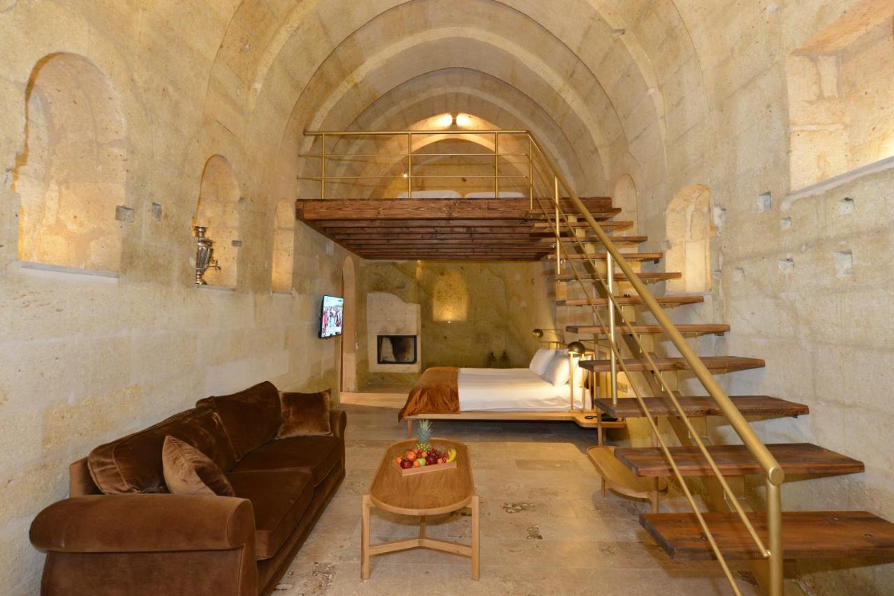 Evanthia Cave Suites ウルギュップ エクステリア 写真