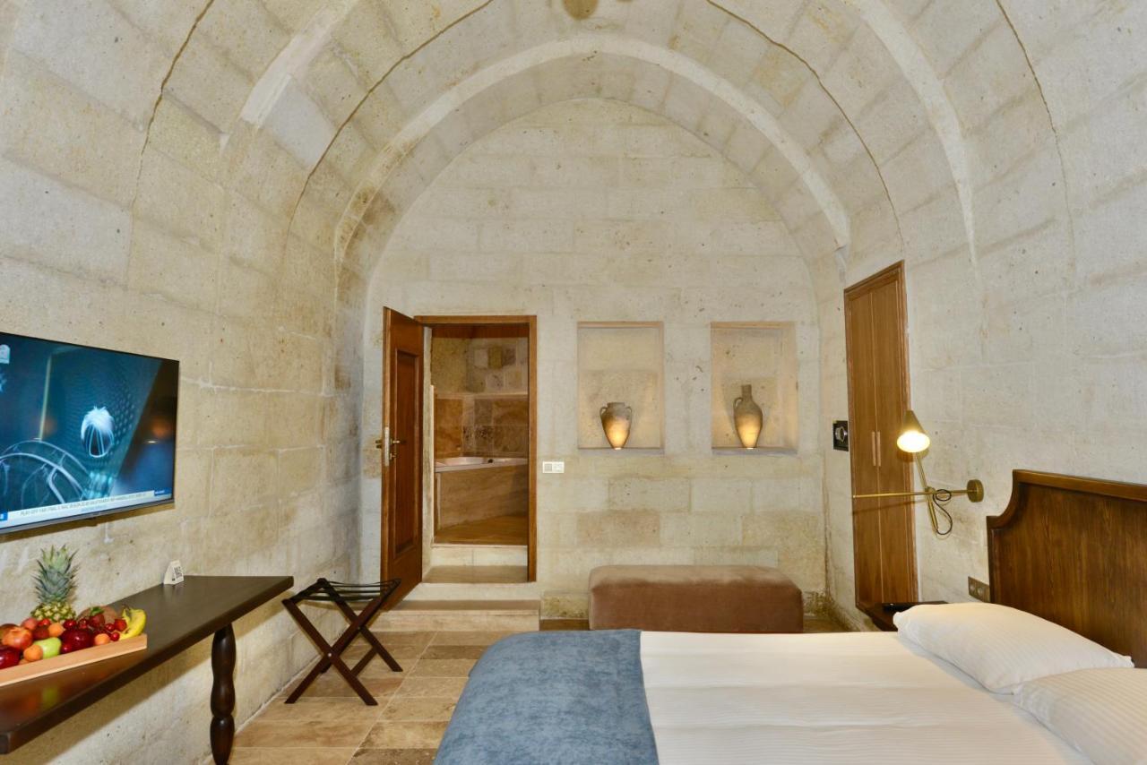 Evanthia Cave Suites ウルギュップ エクステリア 写真