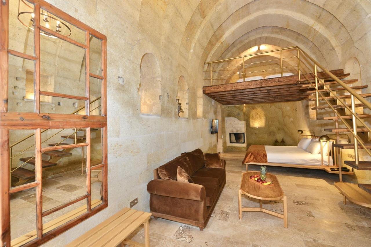 Evanthia Cave Suites ウルギュップ エクステリア 写真