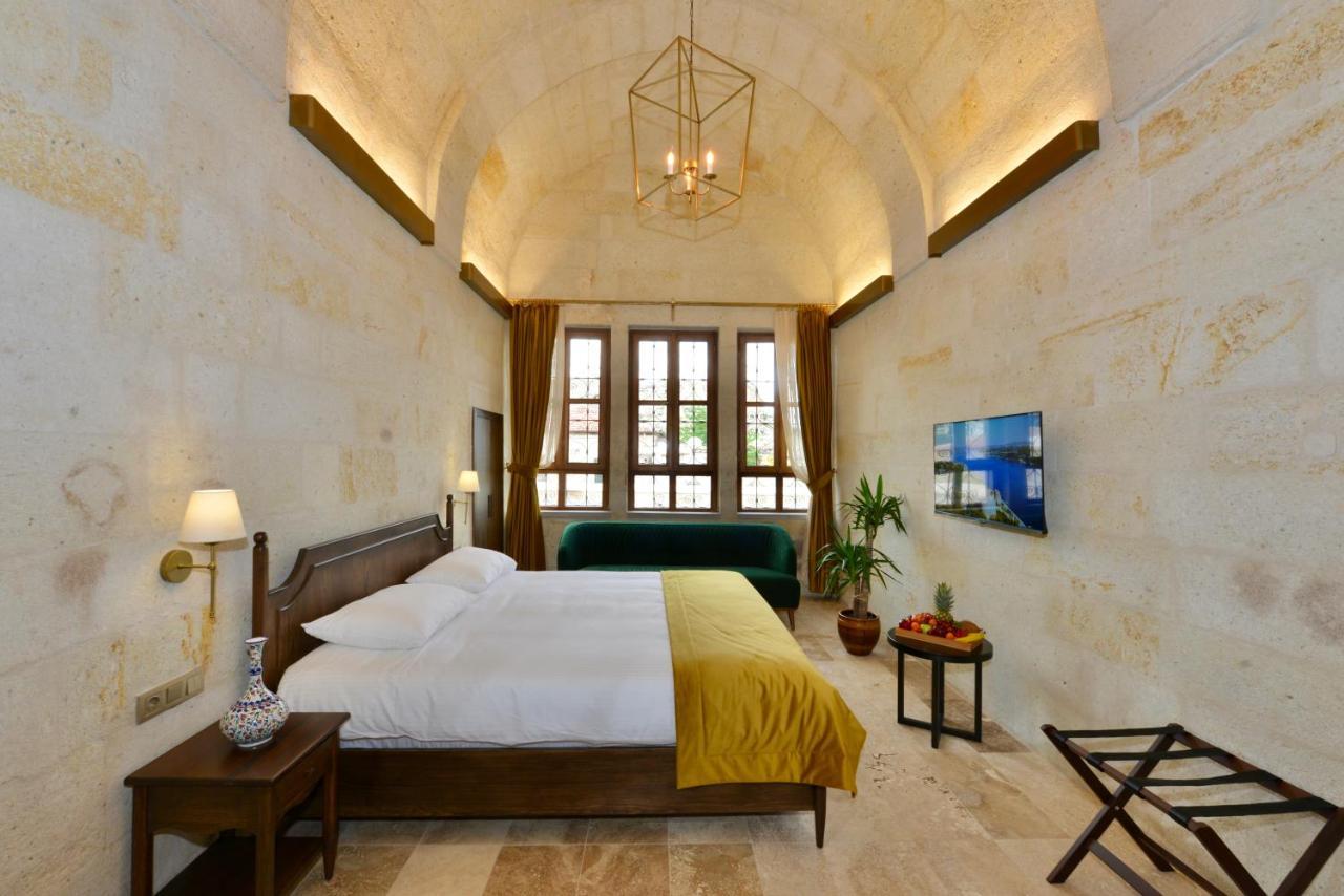 Evanthia Cave Suites ウルギュップ エクステリア 写真