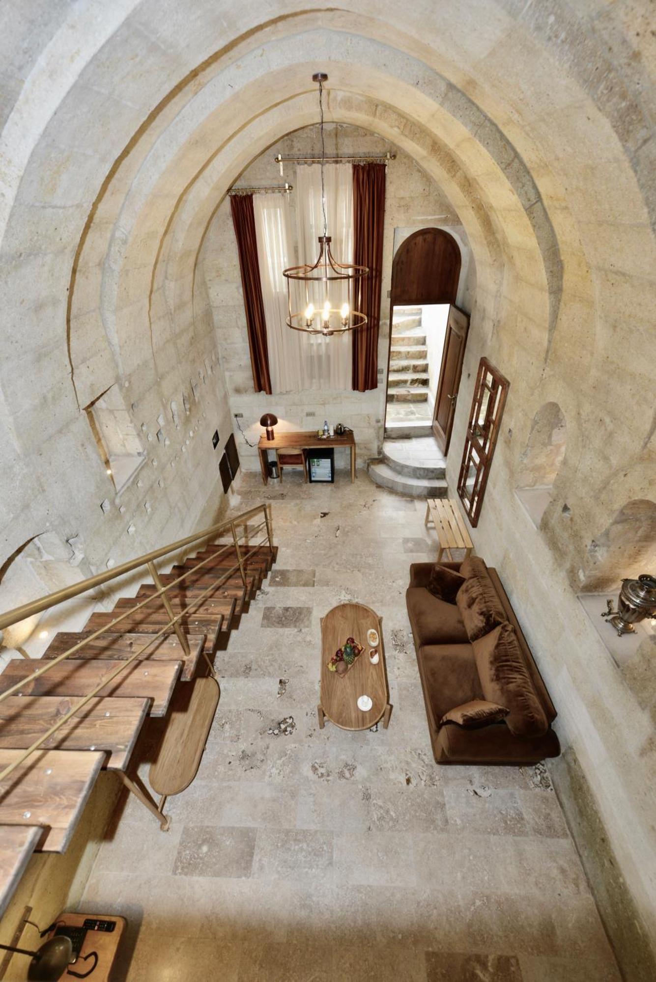 Evanthia Cave Suites ウルギュップ 部屋 写真