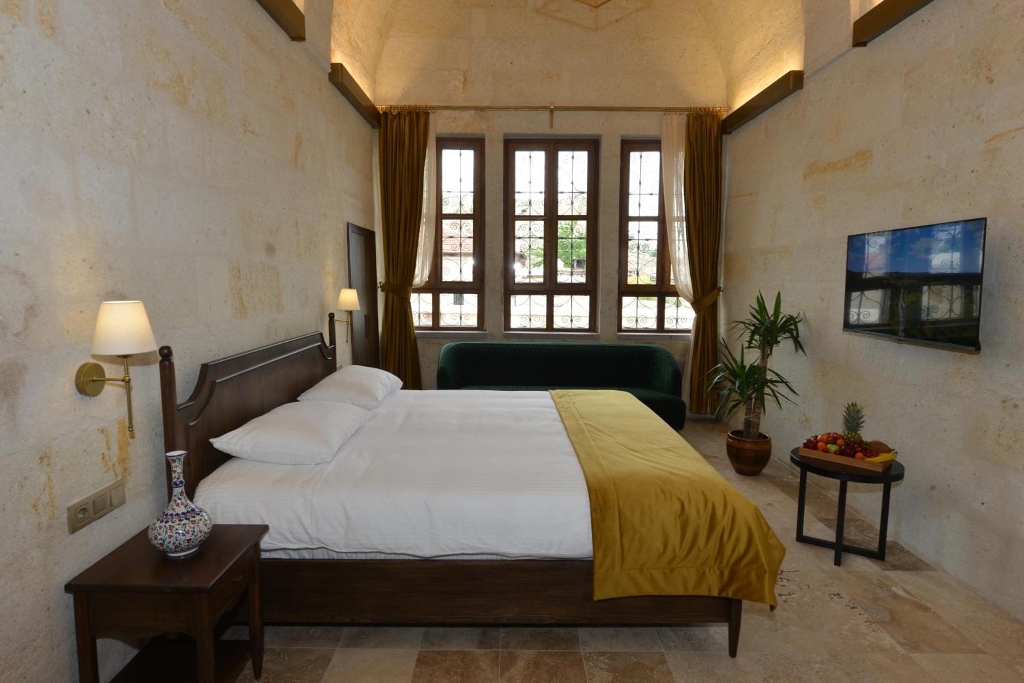 Evanthia Cave Suites ウルギュップ 部屋 写真