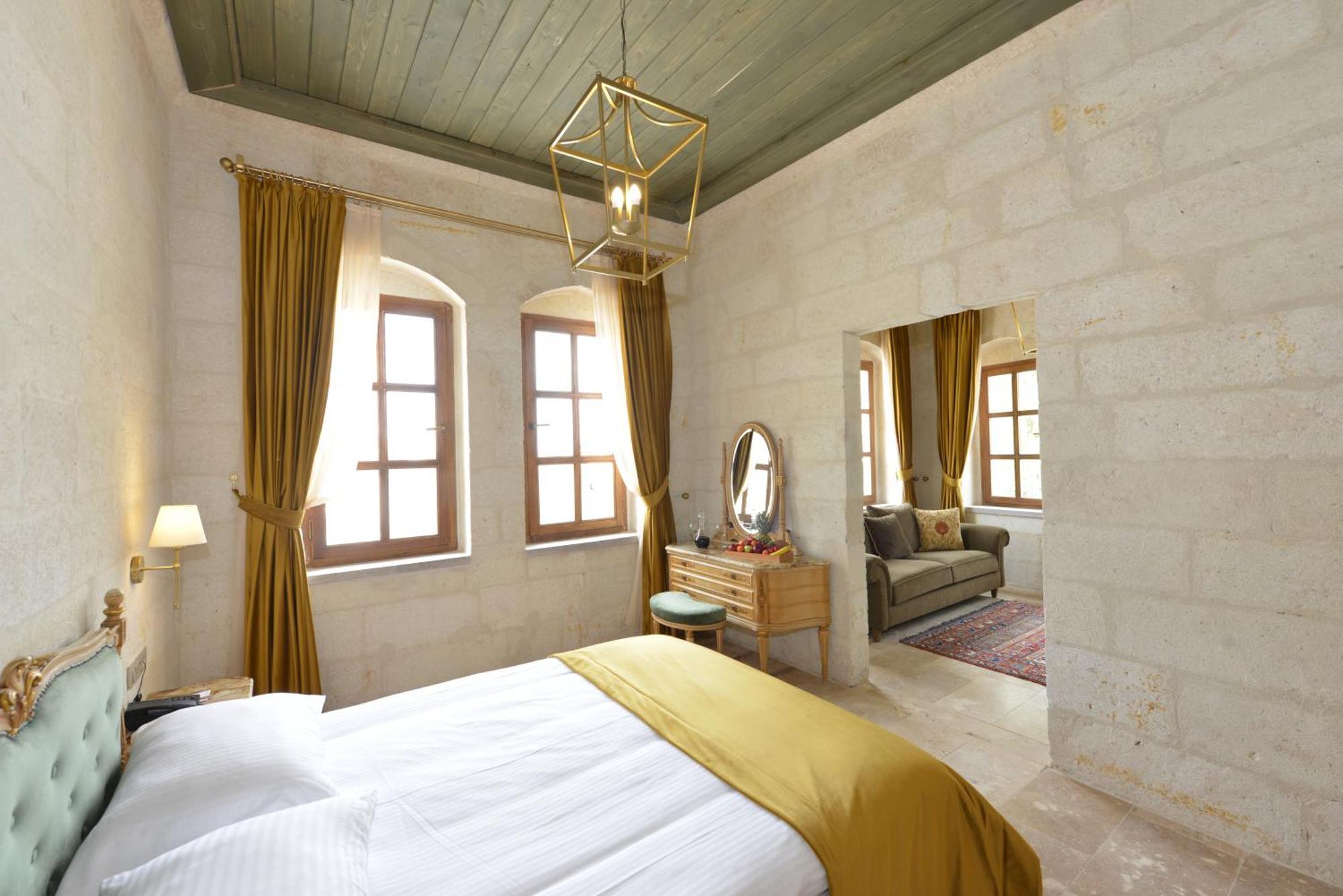 Evanthia Cave Suites ウルギュップ 部屋 写真