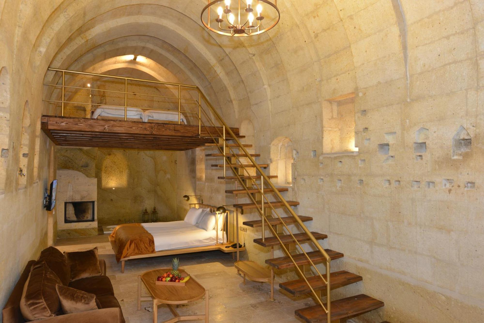 Evanthia Cave Suites ウルギュップ 部屋 写真